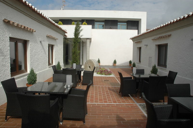Hotel & Spa La Salve Torrijos Exterior photo