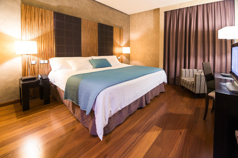 Hotel & Spa La Salve Torrijos Exterior photo